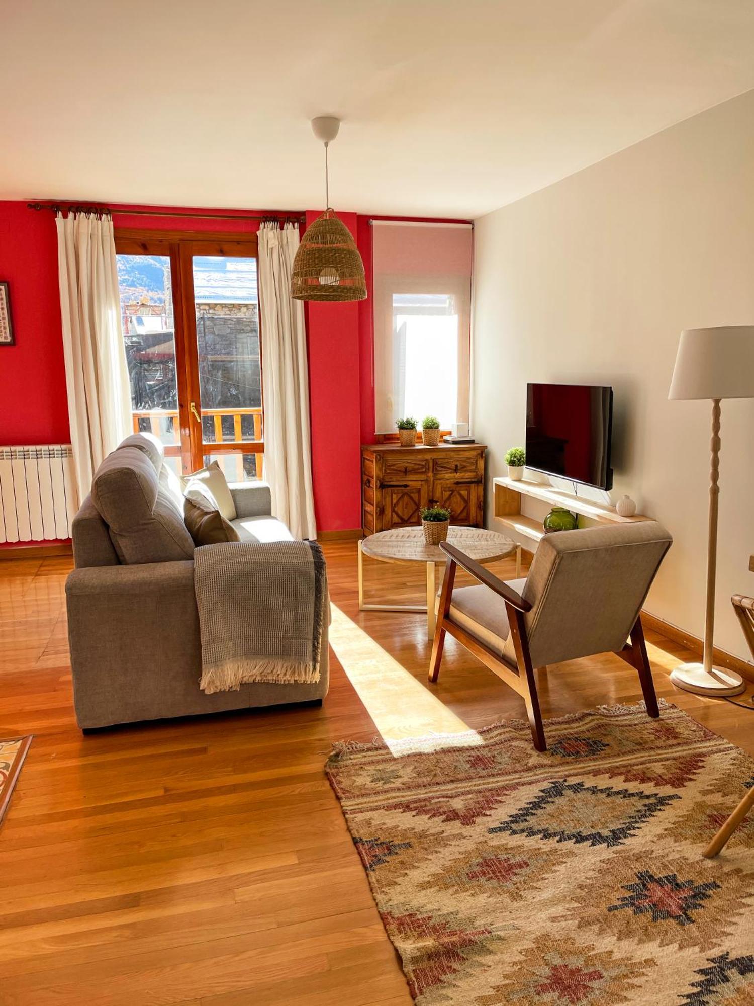 Apartamento Familiar En El Centro De Benasque Con Terraza Екстер'єр фото